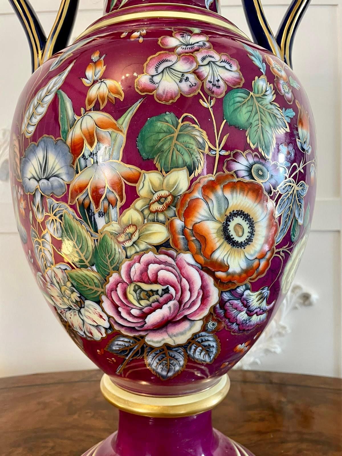 Exceptional Large Staffordshire Porcelaneous Twin Handled Vase photo vinterior