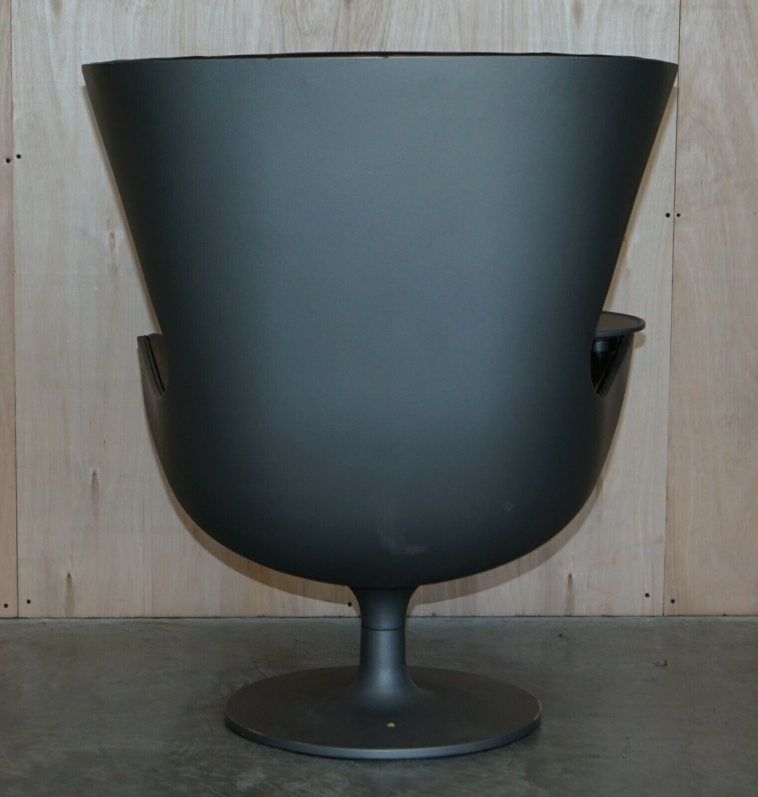 photo furniture 1 Of A Kind Pair Of Brown Leather Philippe Starck Cassina Eurostar Egg Armchairs