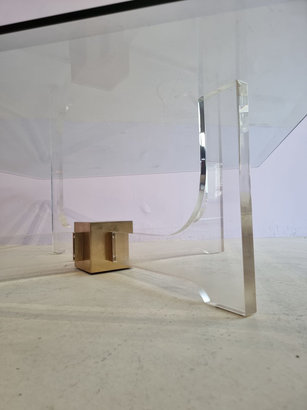 Lucite Salontafel Met Vierkant Glazen Blad photo 1215.2