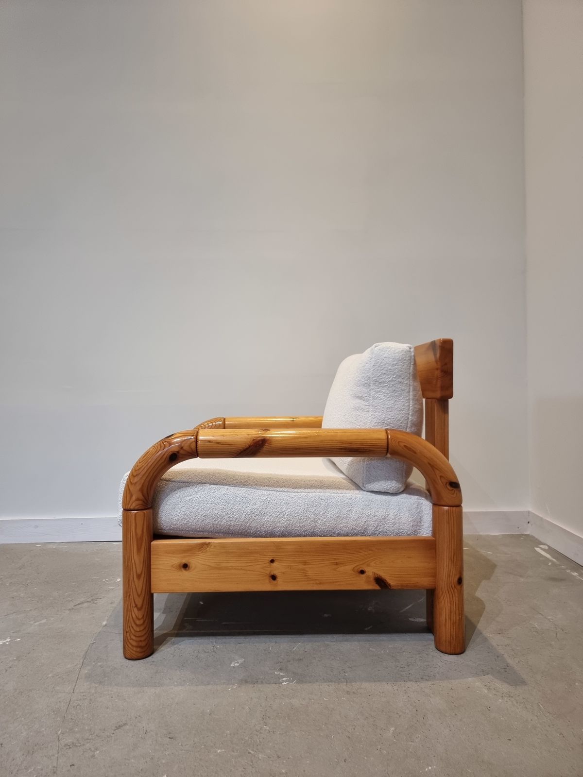 photo for sale Daumillier Pine Teddy Easy Chair