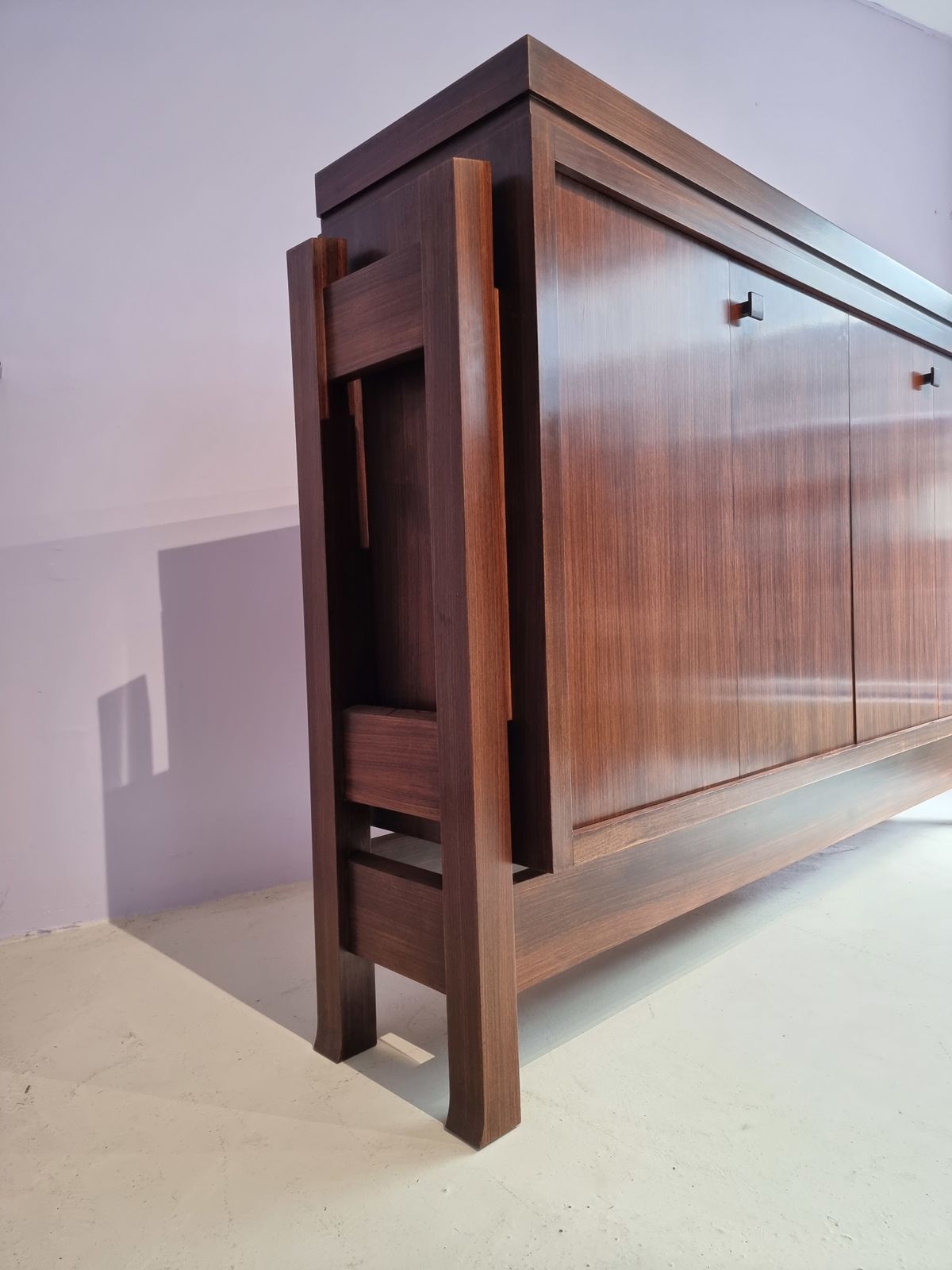Zeer Zeldzame Emiel Veranneman Brutalist Stero Cabinet photo for sale