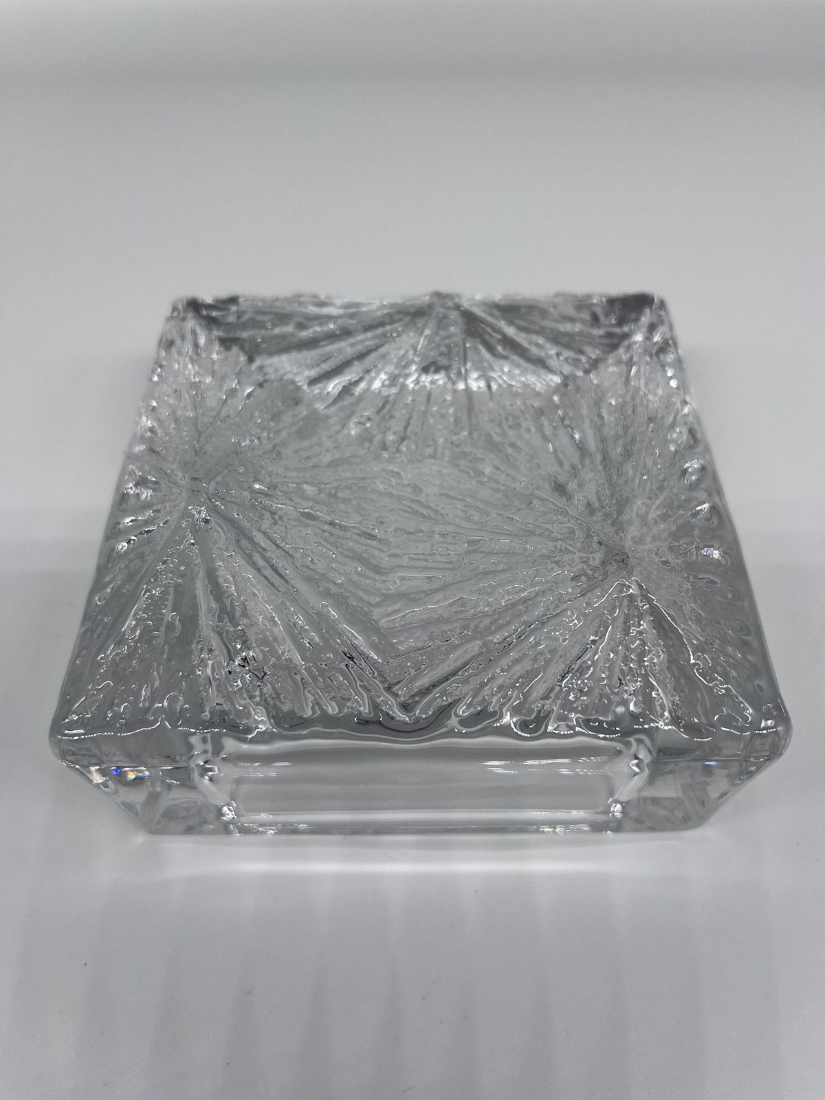 Empty Crystal Pocket Daum Model Crater photo furniture