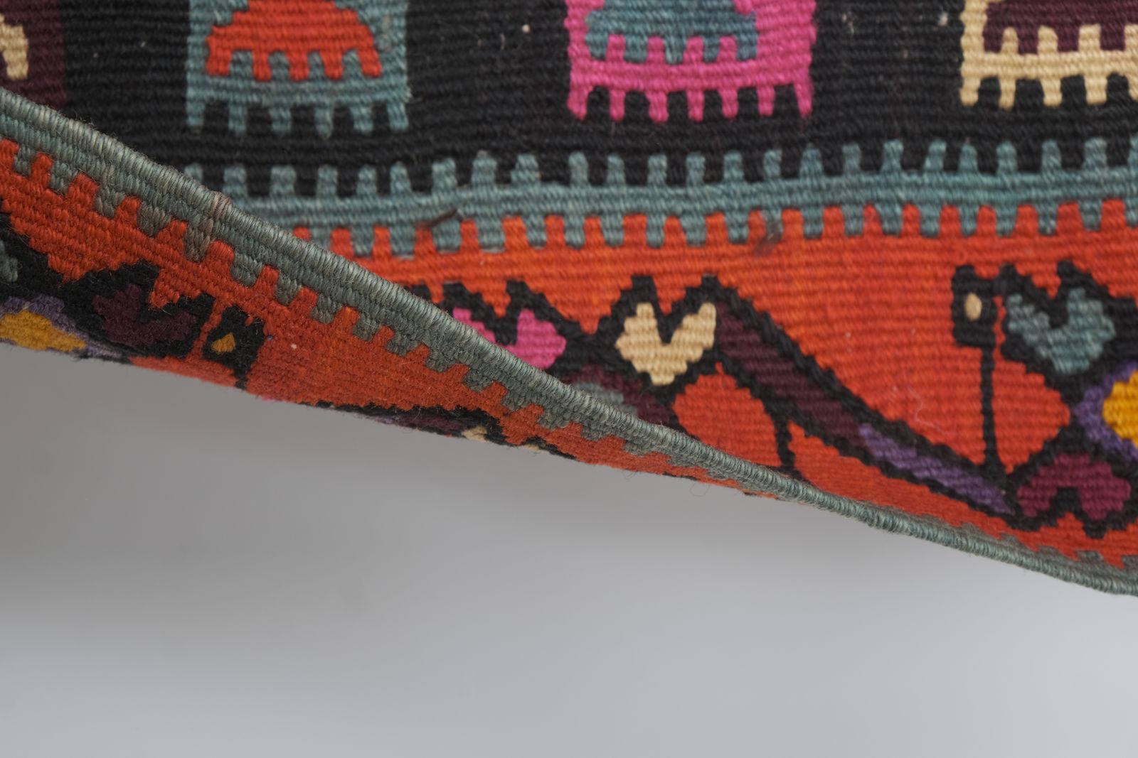 Grand tapis Kilim turc Kars tissé à la main, 6'3" x 16'5" photo vintage