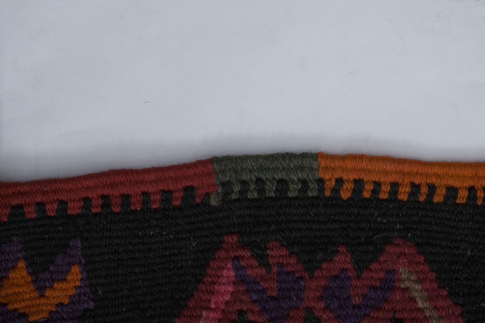 Kilim turc tissé main, grand chemin de table, années 1960 - 6'3" × 18'8" photo vintage