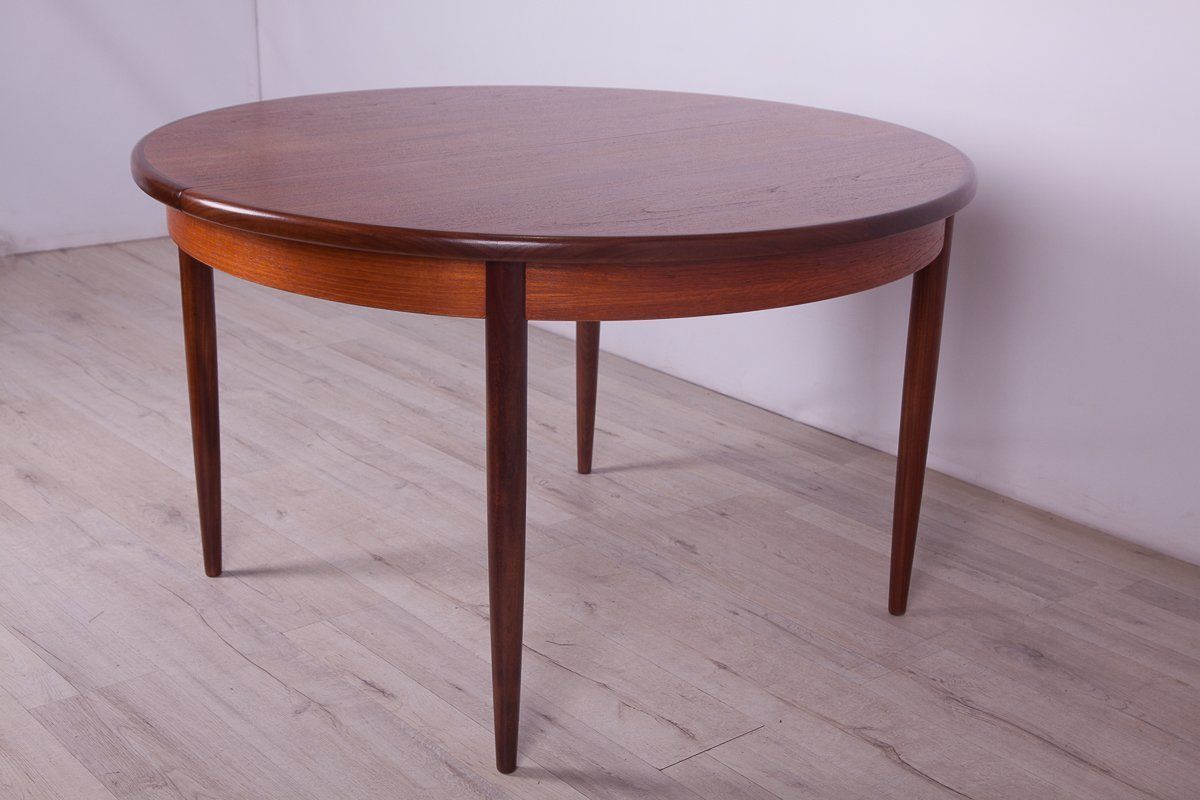 photo vinterior Mid Century Teak Round Fresco Dining Table From G Plan, 1960s