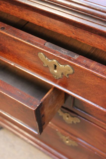 A Good 18thc. Mahogany Bureau, 18th Century And Earlier photo 850.0