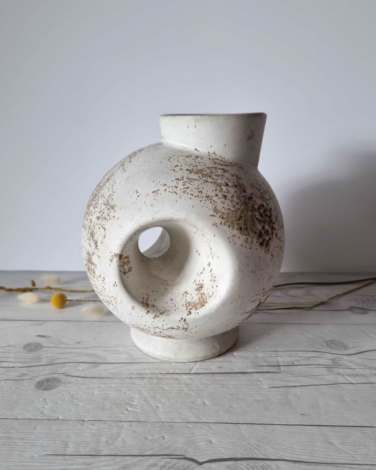 Home Decor Duif Keramiek Sculptural Globe, Statement Jug Vase In Nutmeg Speckled Stoneware Cream Glaze, 1970s photo