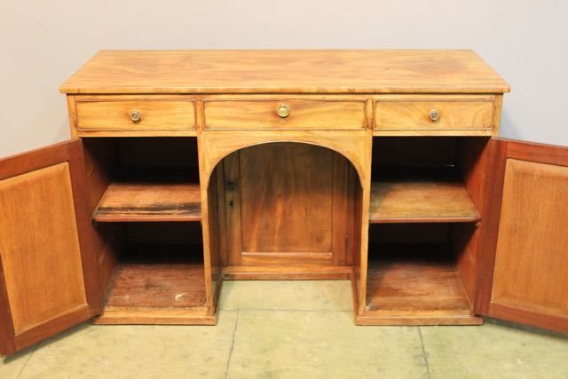19thc. Golden Mahogany Knee Hole Desk Dressing Table photo Furniture