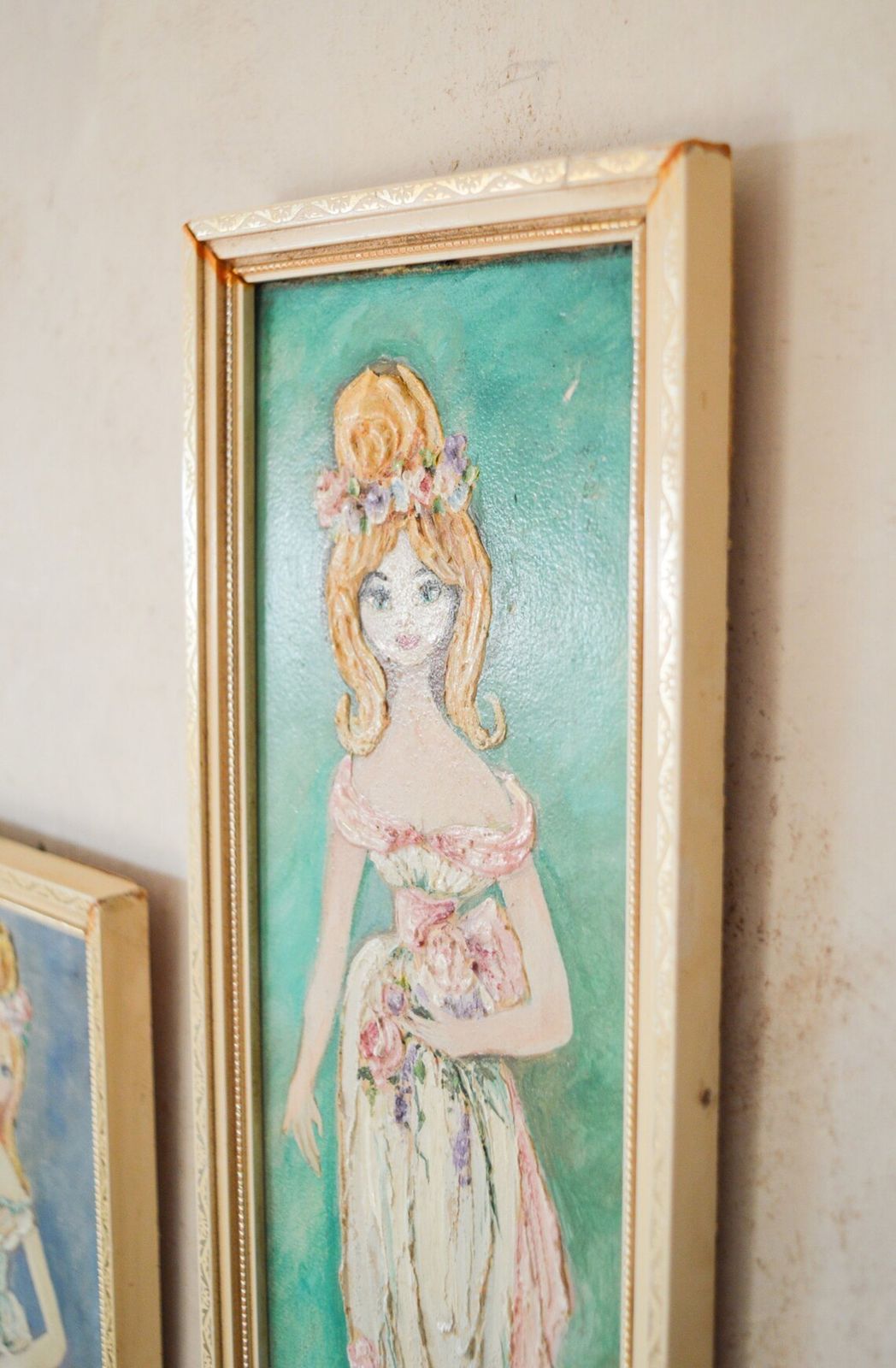 Pair Of Early 19th Century Oil Paintings, Framed Twin Ladies In Pink & Green Evening Dresses Holding Flower Bougets, Signed By Artist Miller photo vinterior