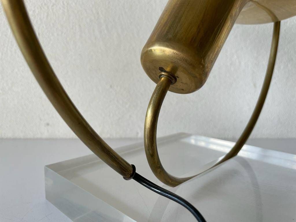 Italian Brass & Lucite Trumpet Design Table Lamp, 1960s, Italy photo vintage