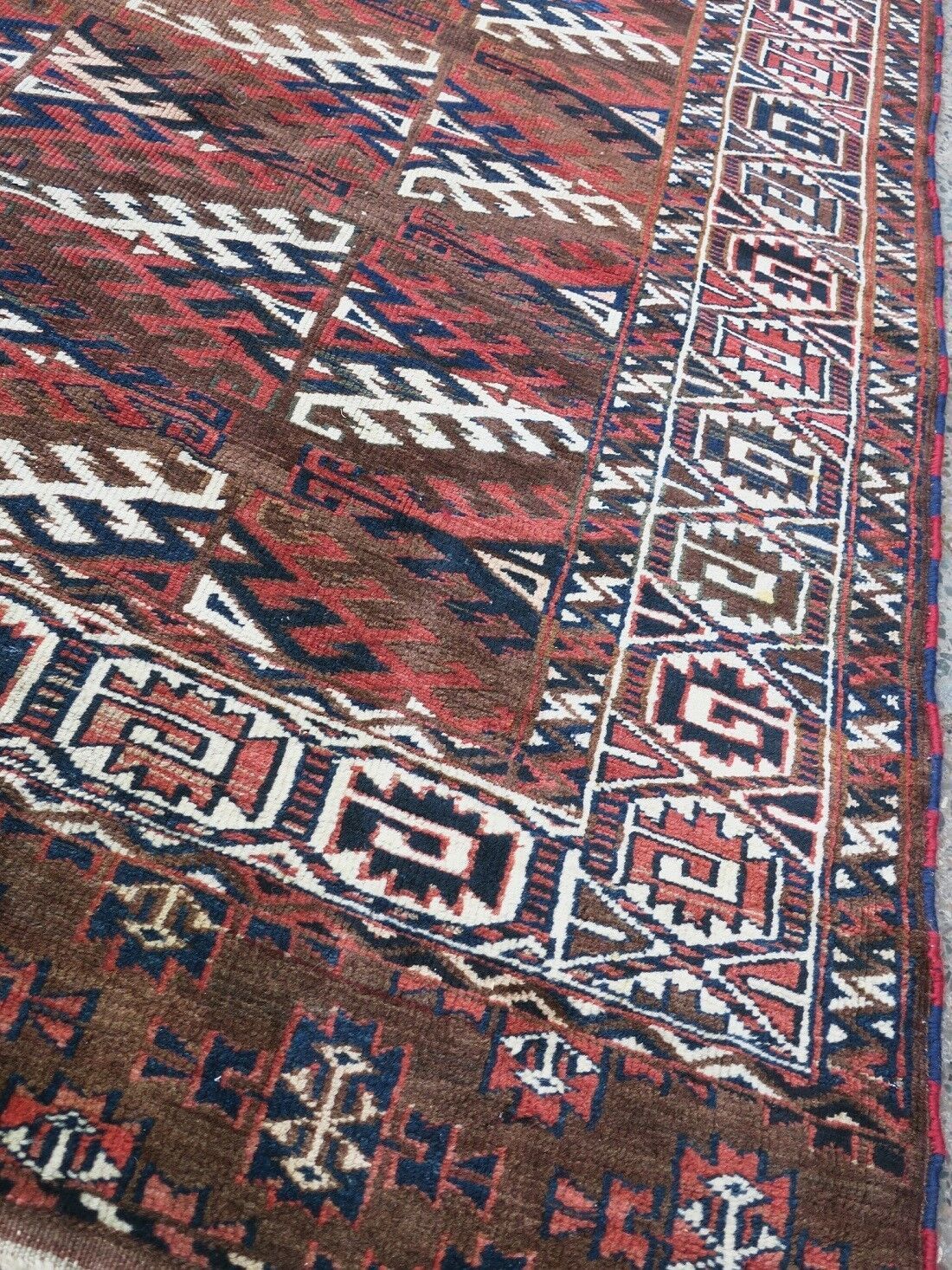 Fine Antique Yomud Tribal Main Carpet 1890 294x202cm