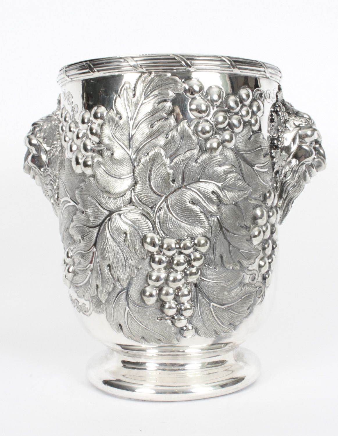 3150.0 Antique Pair Silver Plated Wine Coolers By Hawksworth, Eyre & Co 19th C photo