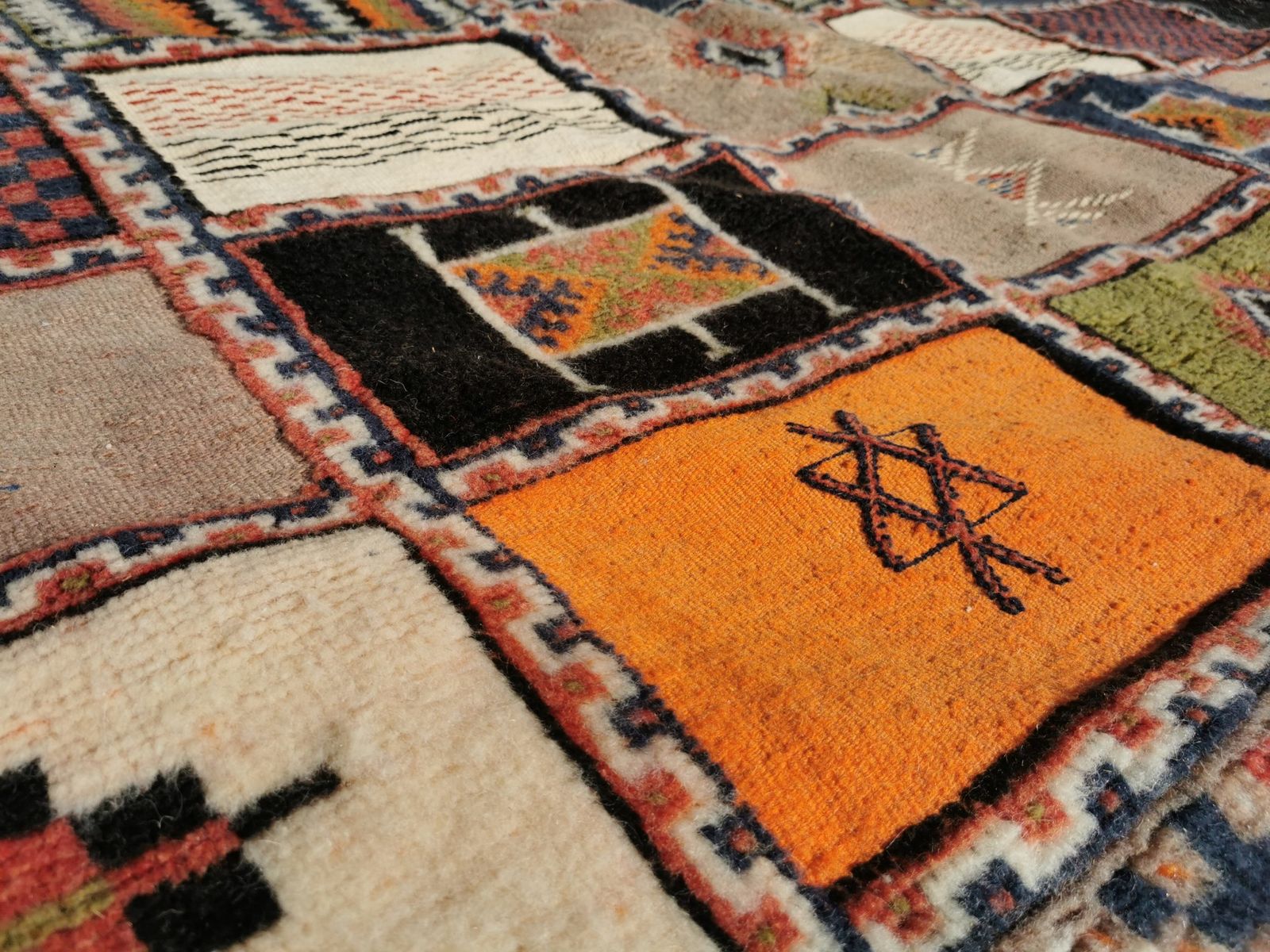 photo buy Vibrant Moroccan Square Berber Rug Hand Woven Camel Hair.