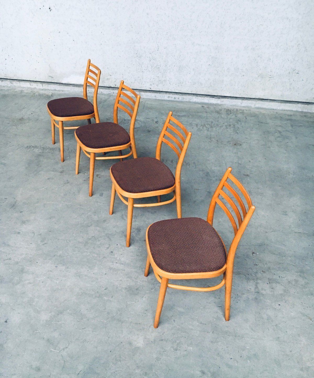 Mid Century Modern Design Eetkamerstoelen Van Ton, 1968, Tsjecho Slowakije photo vintage