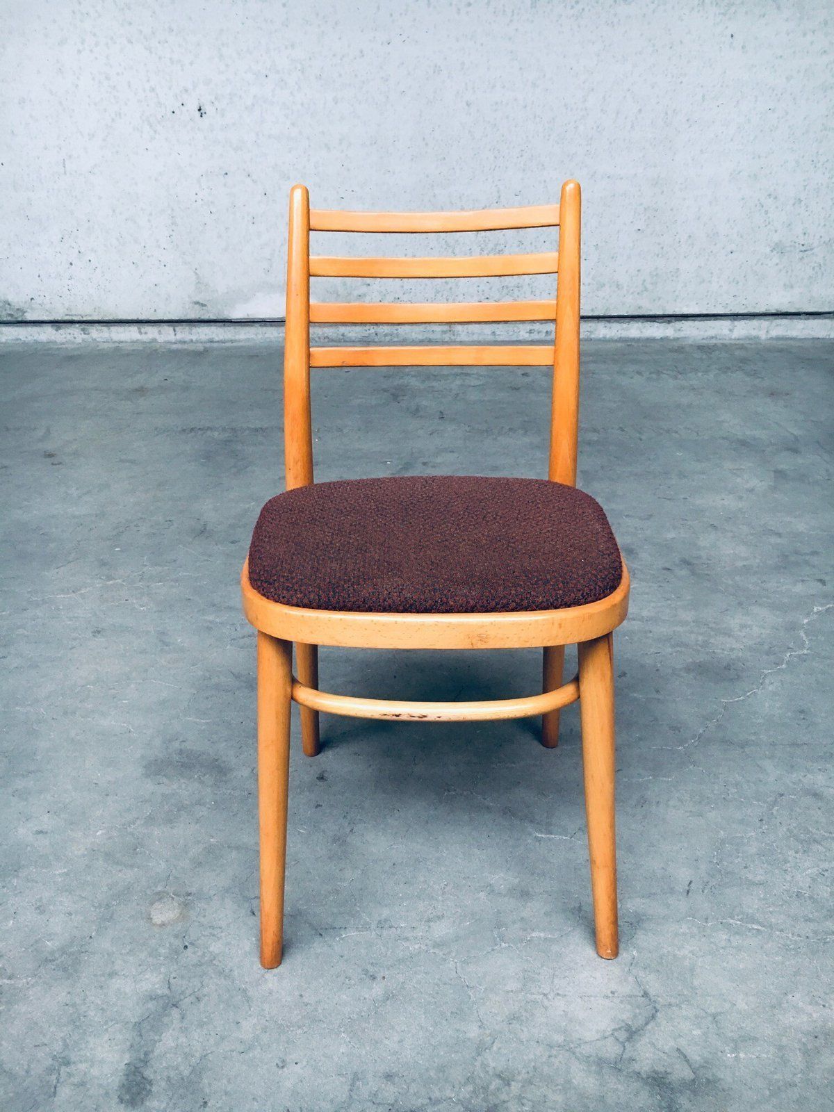 930.0 Mid Century Modern Design Eetkamerstoelen Van Ton, 1968, Tsjecho Slowakije photo