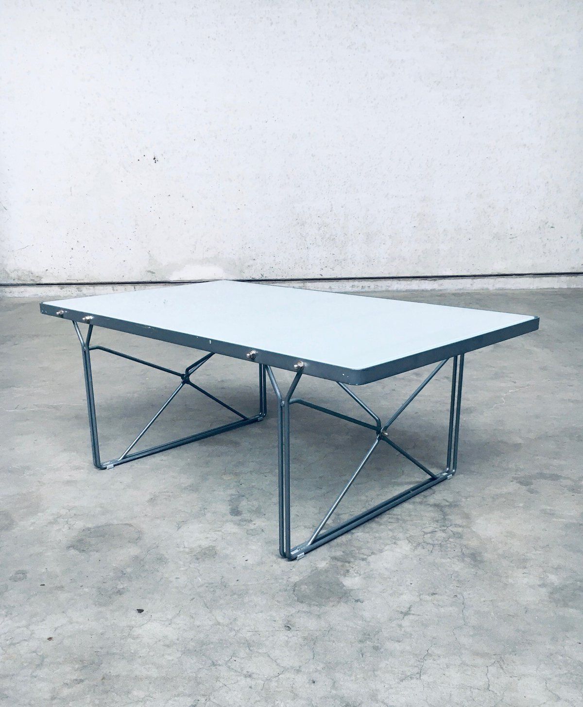 photo furniture Postmodern Design Salontafel 'Moment' Van Niels Gammelgaard Voor Ikea, Jaren 1980