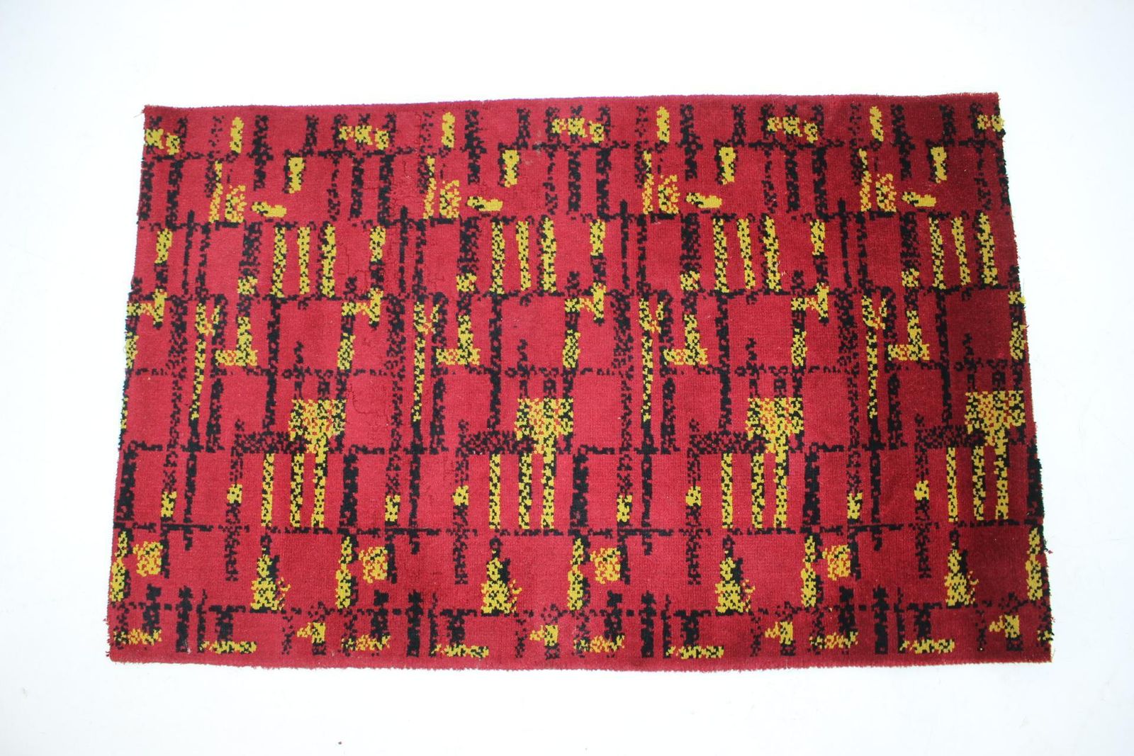 Small Geometric Abstract Wool Bouclé Carpet/Rug 1950s / Czechoslovakia photo furniture