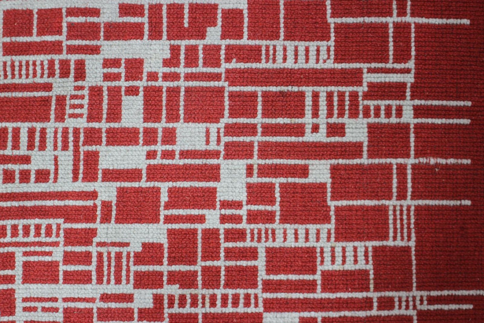Interesting Big Abstract Geometric Modernist Bouclé Carpet / Rug   Around 1950s photo vinterior