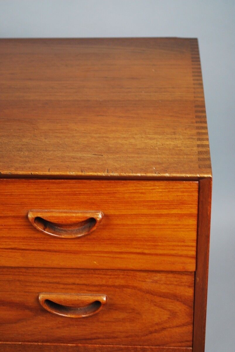 Mid Century Chest Of Drawers By Peter Hvidt & Molgaard Nielson photo buy