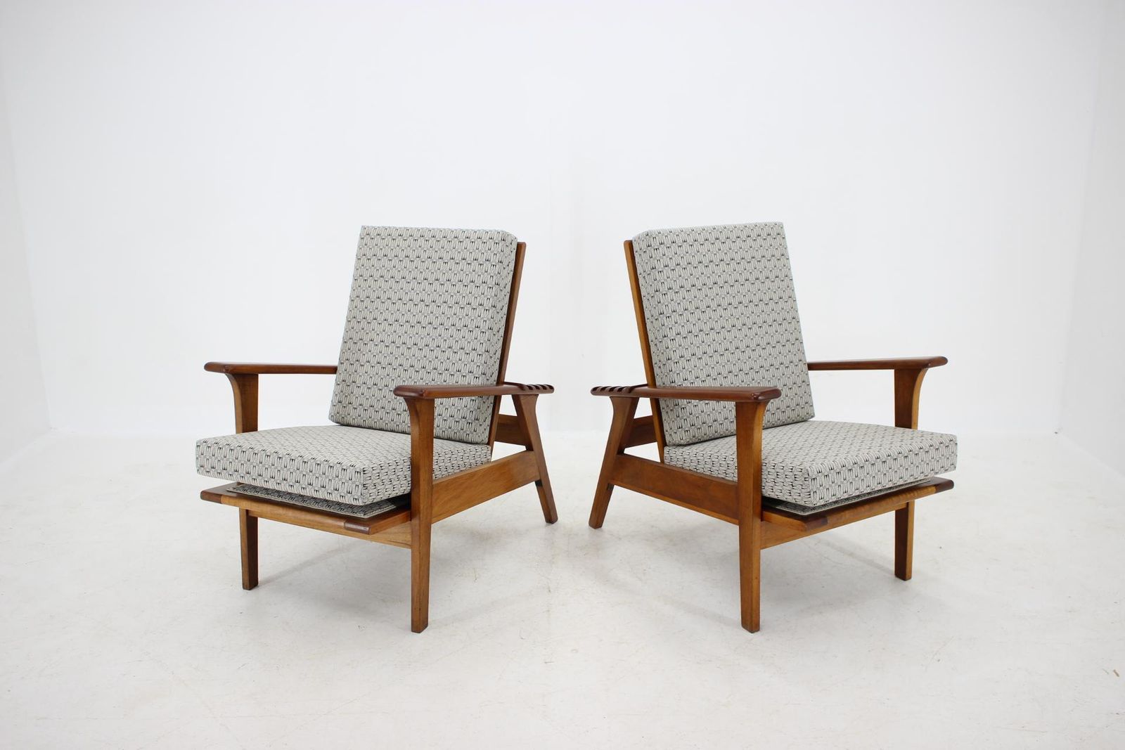 1930s Pair Of Antonin Heythum Very Rare Armchairs And Stools, Czechoslovakia photo buy