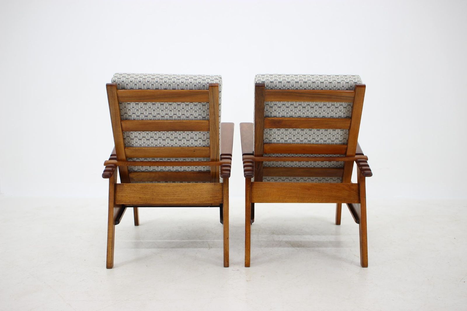Furniture 1930s Pair Of Antonin Heythum Very Rare Armchairs And Stools, Czechoslovakia photo