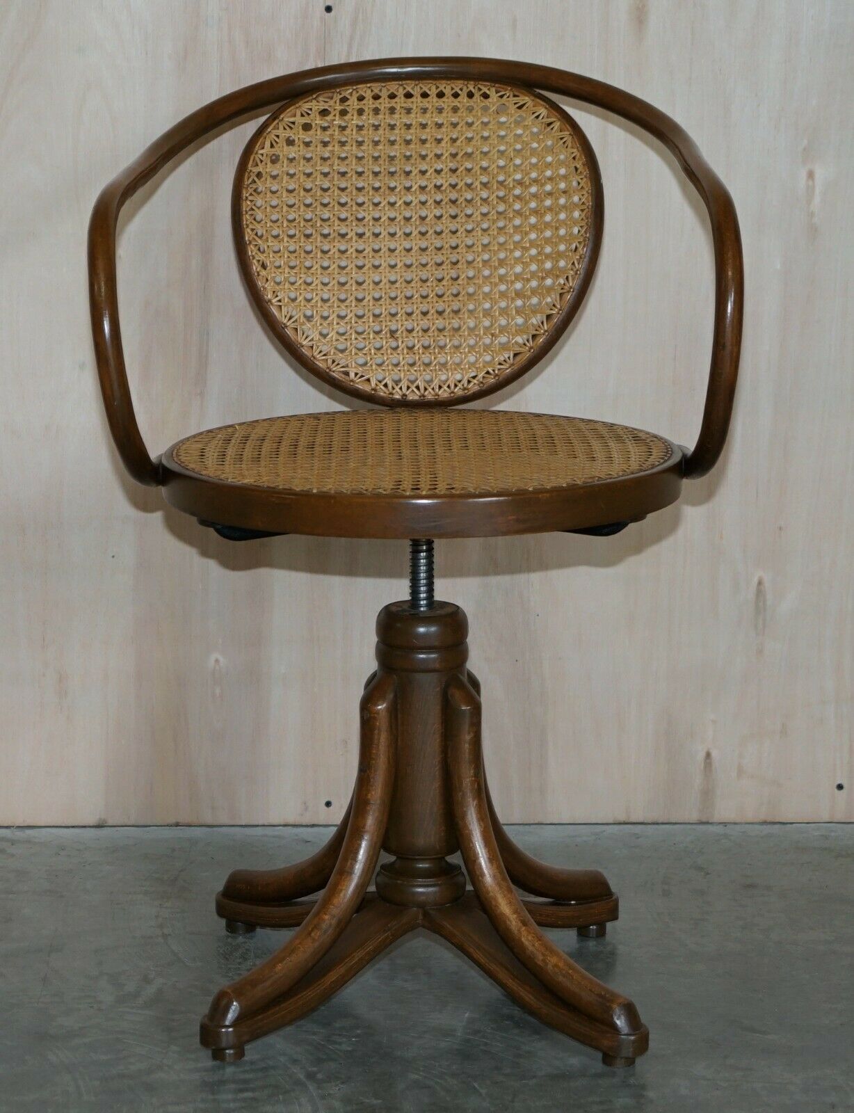 Six Original Stamped Thonet Swivel Bergere Armchairs photo Furniture