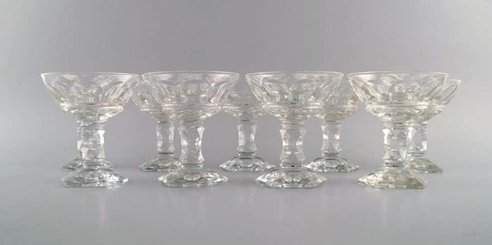 Baccarat, France, 9 Art Deco Champagne Bowls In Clear Crystal Glass photo furniture
