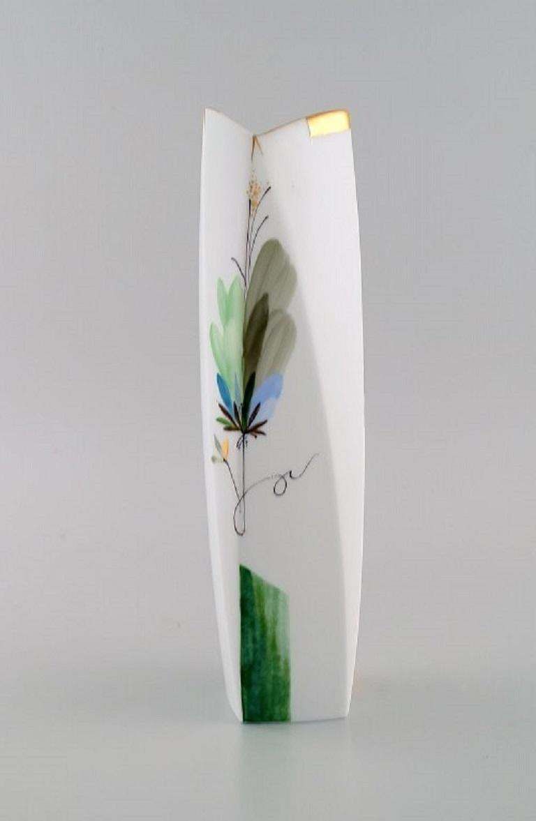 Modernist Cosmopolitan Meissen Vase In Hand Painted Porcelain, 1970s / 80s photo 999.0
