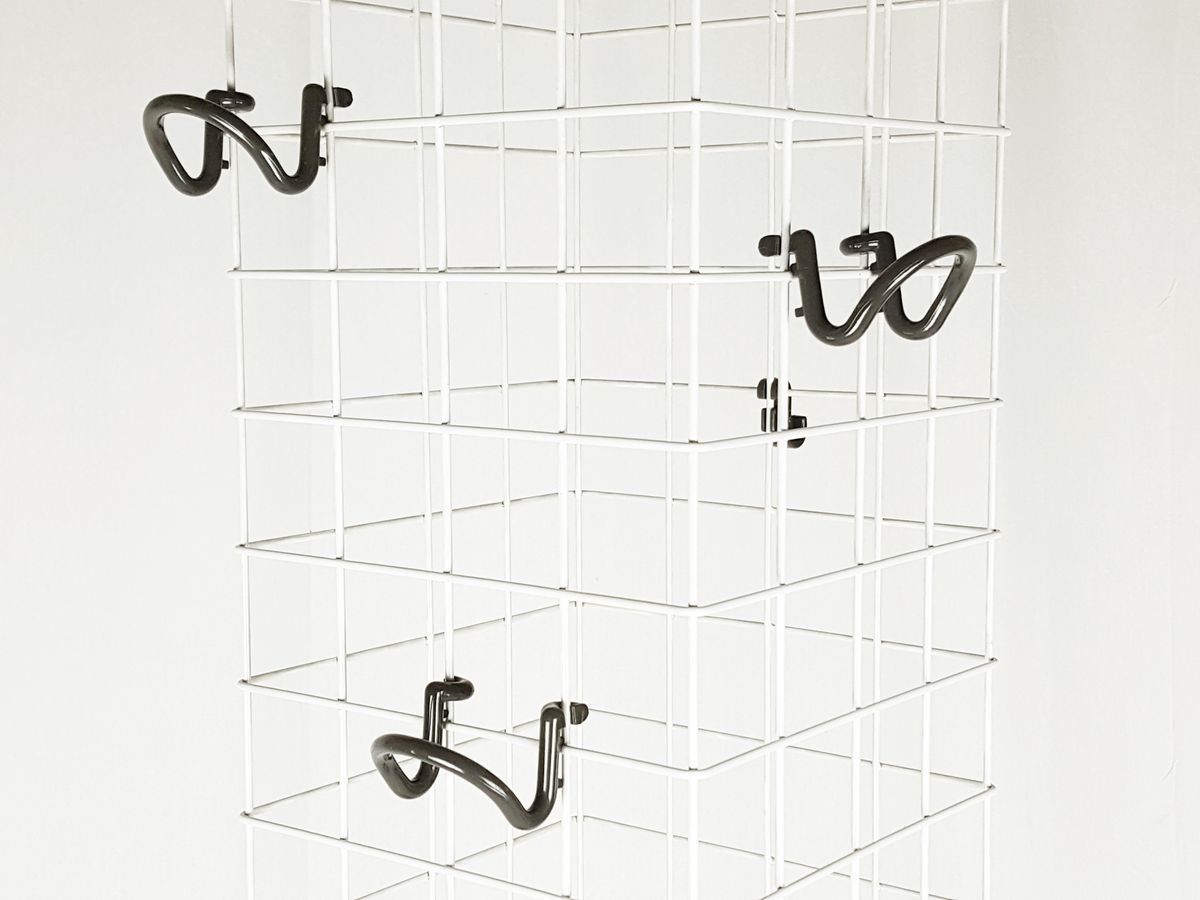 Reestanding 4788 Clothes Stand By Anna Castelli Ferrieri photo Furniture