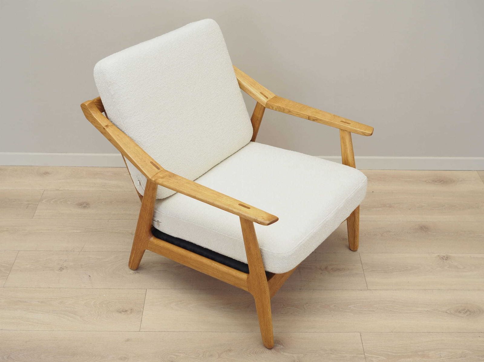 photo furniture Oak Armchair, Danish Design, 1960s, Designer: H. Brockmann Petersen, Production: Randers Møbelfabrik