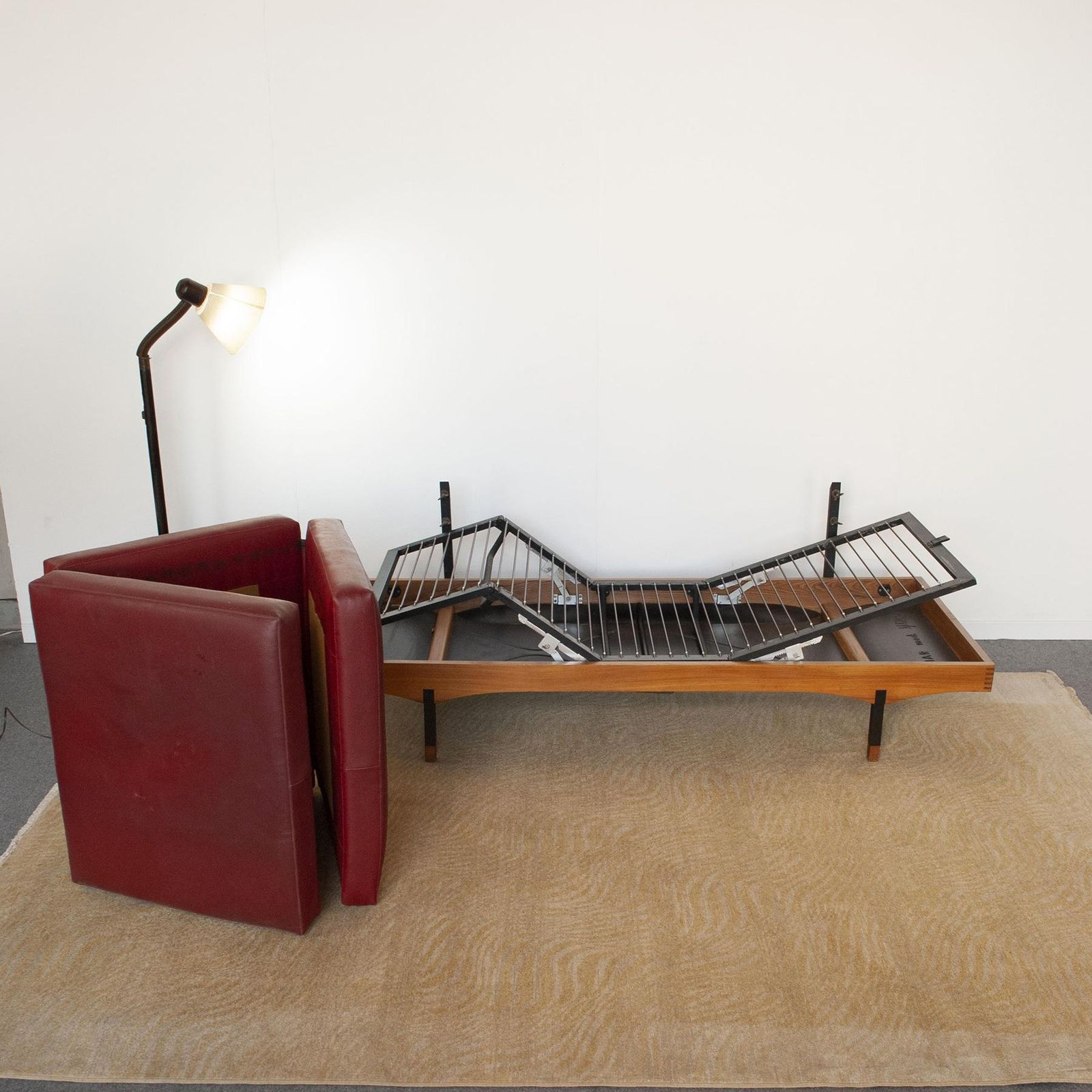 photo vinterior Italian Mid Century Framar Therapy Day Bed Mod. 60s Yoga