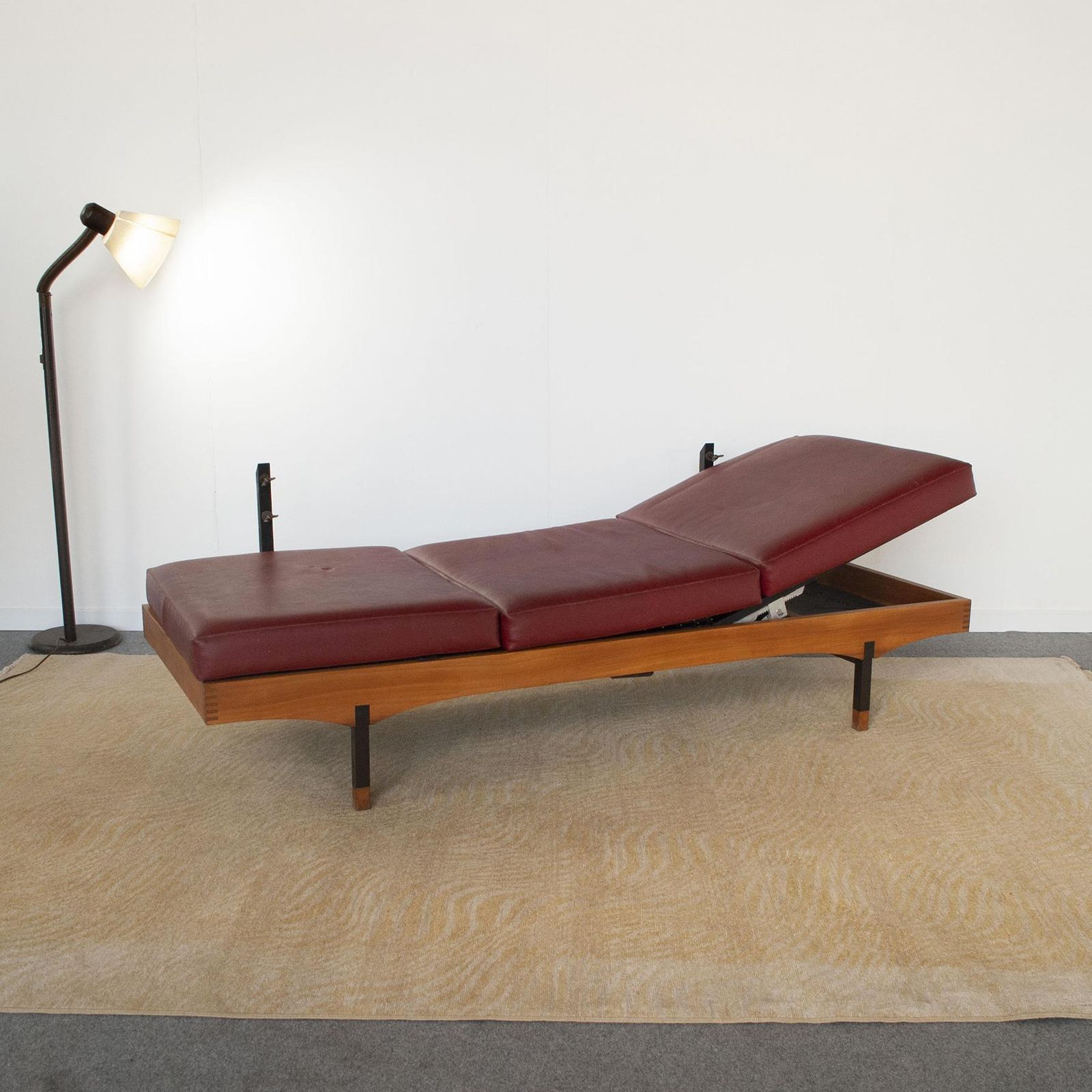 photo buy Italian Mid Century Framar Therapy Day Bed Mod. 60s Yoga