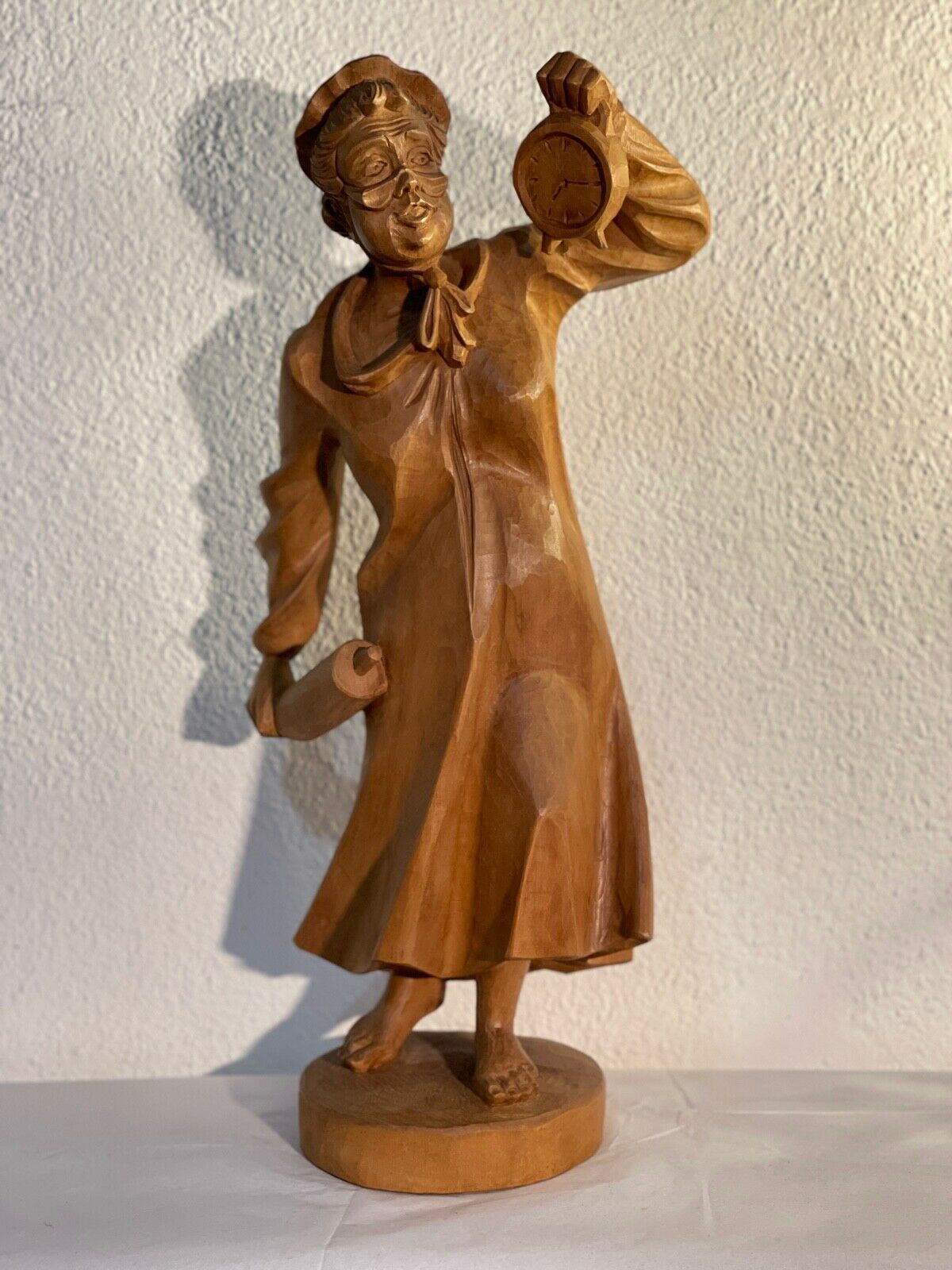 Vintage Tyrolean Statue Wooden, Who Is Short In Hand Roll