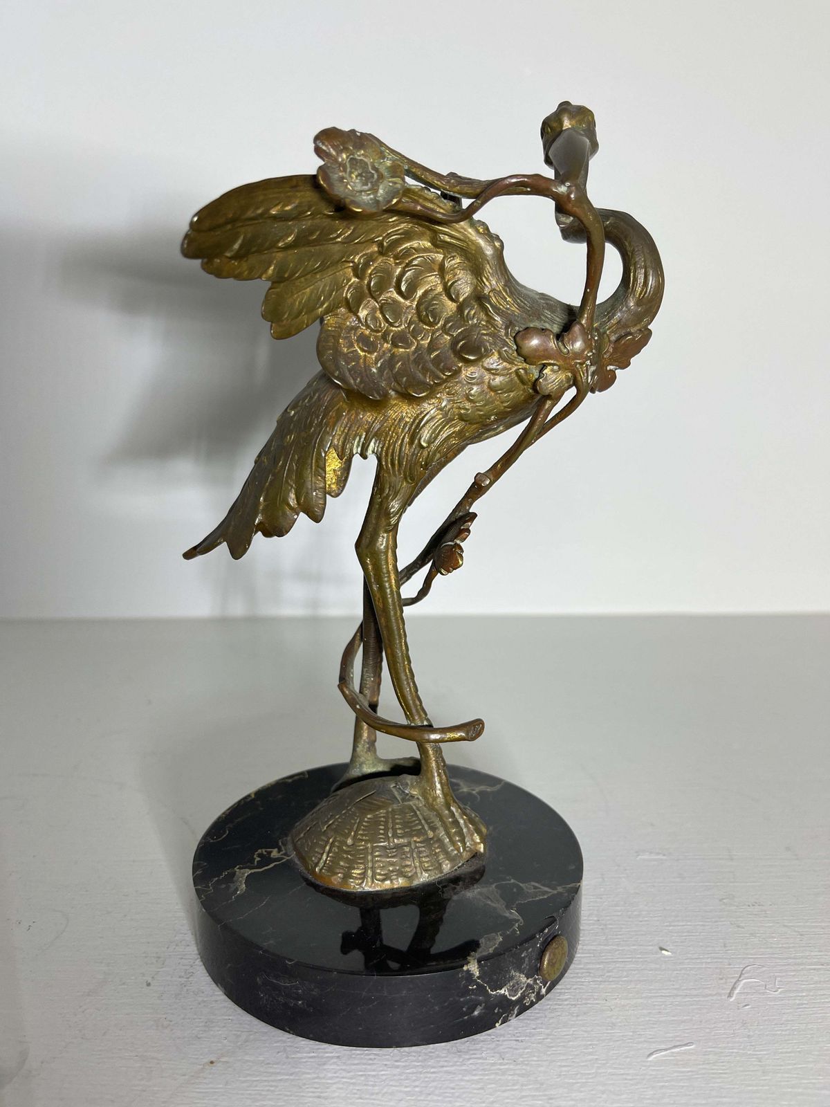 photo furniture Exceptional Antique Gilt Bronze Bronze Sculpture Of A Crane Sat Atop A Turtle On Marble Plinth Circa 1890