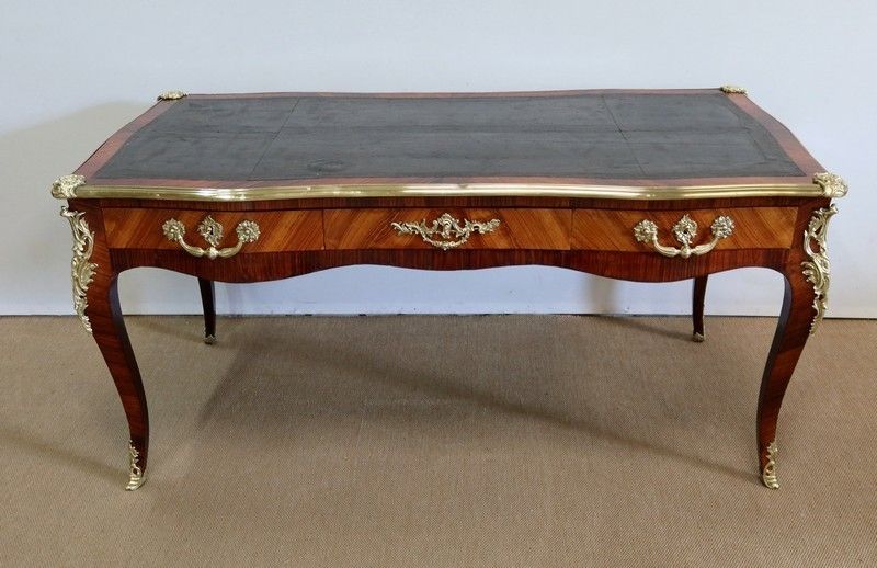 Ceremonial Desk In Rosewood And Violette Wood, Louis XV Style   2nd Half Of The 19th Century