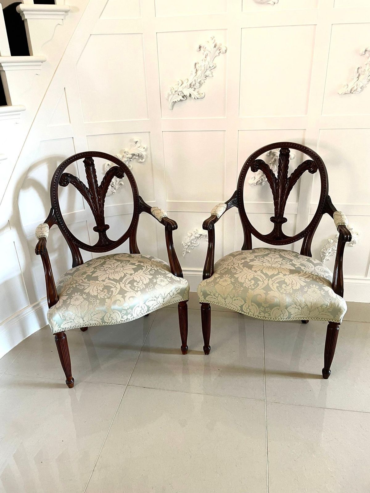 photo furniture Fine Quality Pair Of Antique Carved Mahogany Armchairs