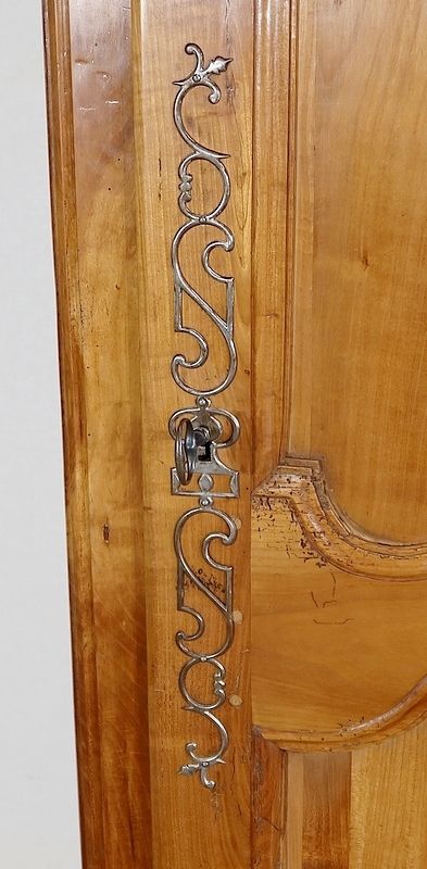 Rare Regional Bonnetière In Blond Cherry, Louis XV   Early 19th Century photo vintage