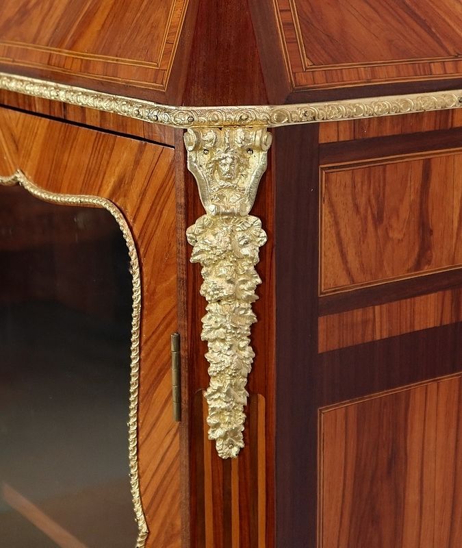 photo vinterior Small Showcase In Precious Wood In The Style Of Louis XIV, Napoleon III Period, 1850