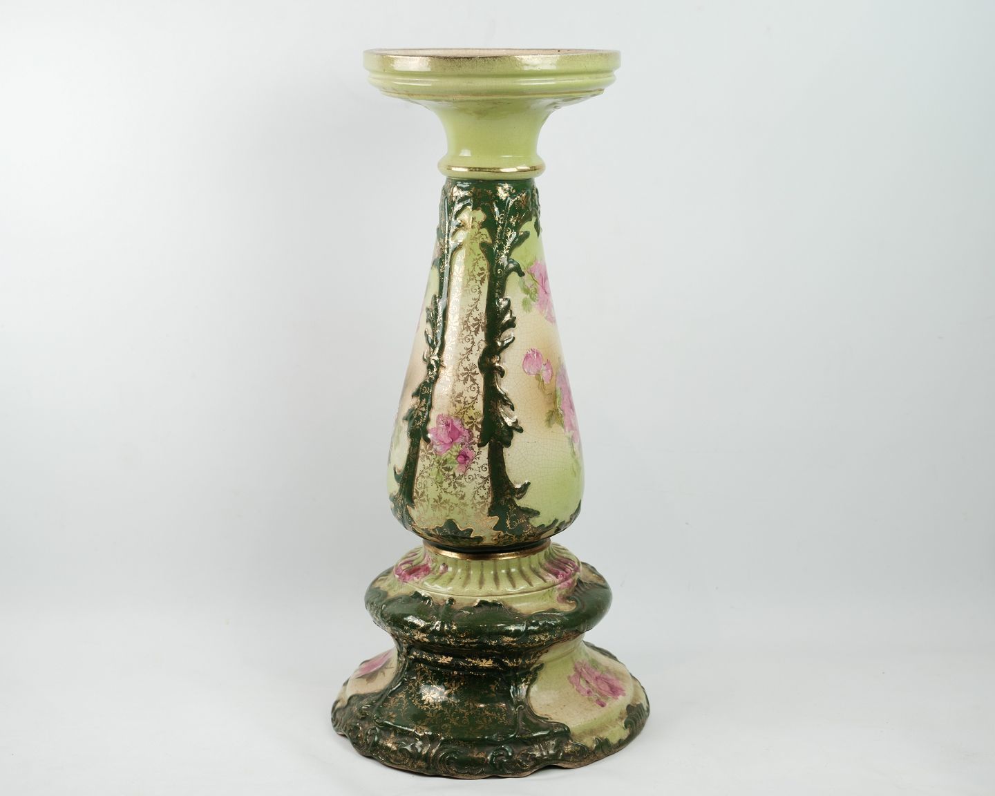Faience / Flower Arrangement Decorated With Flowers In Shades Of Green With Beautiful Pink Flowers.