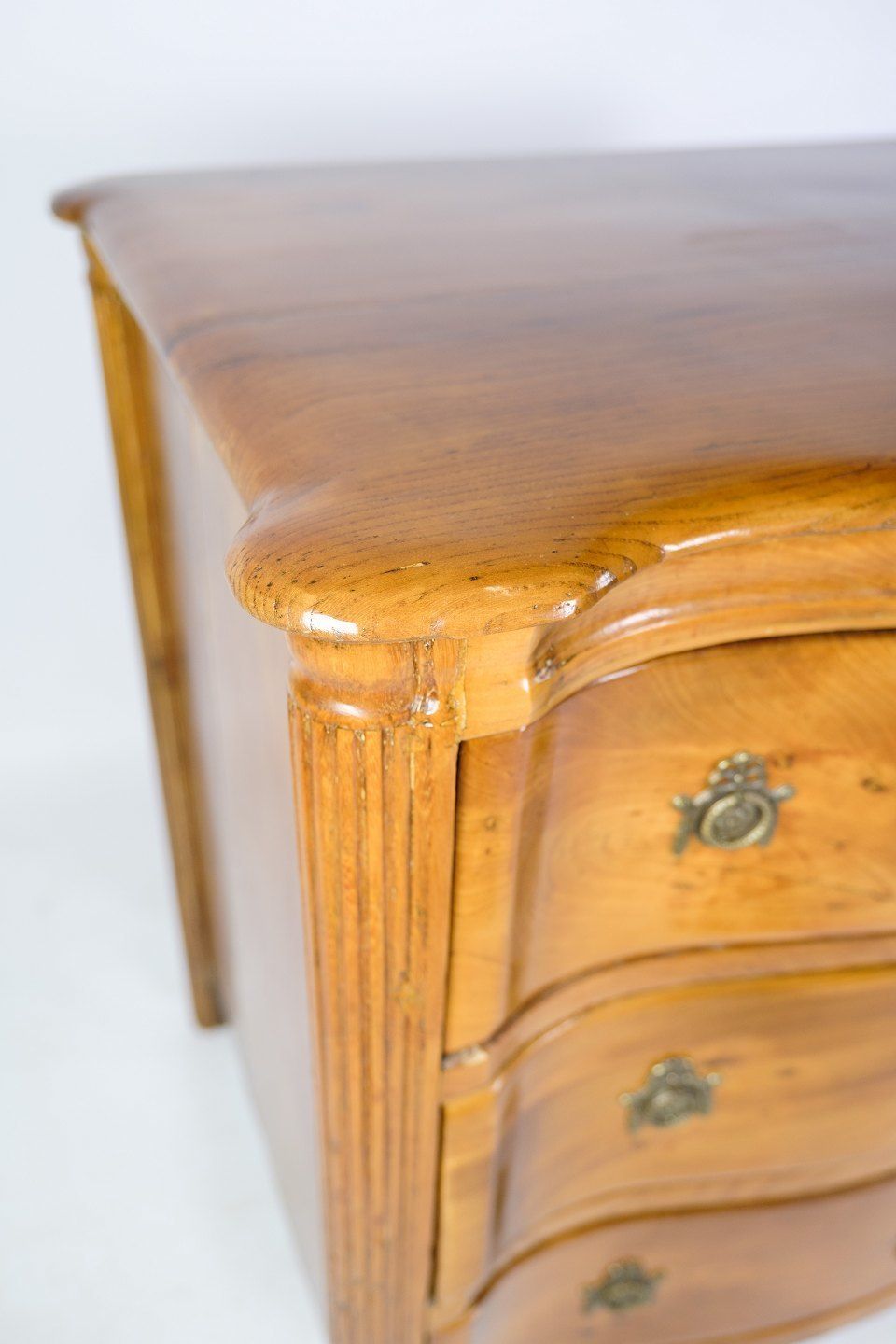 Small Fine Louise Seize Chest Of Drawers In Elm Wood From Copenhagen Around The Period 1780s. photo Furniture