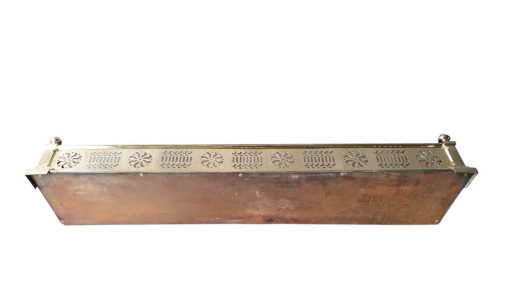 A Very Fine 19th Century Fully Restored Brass Curb Fender photo 1037.2831