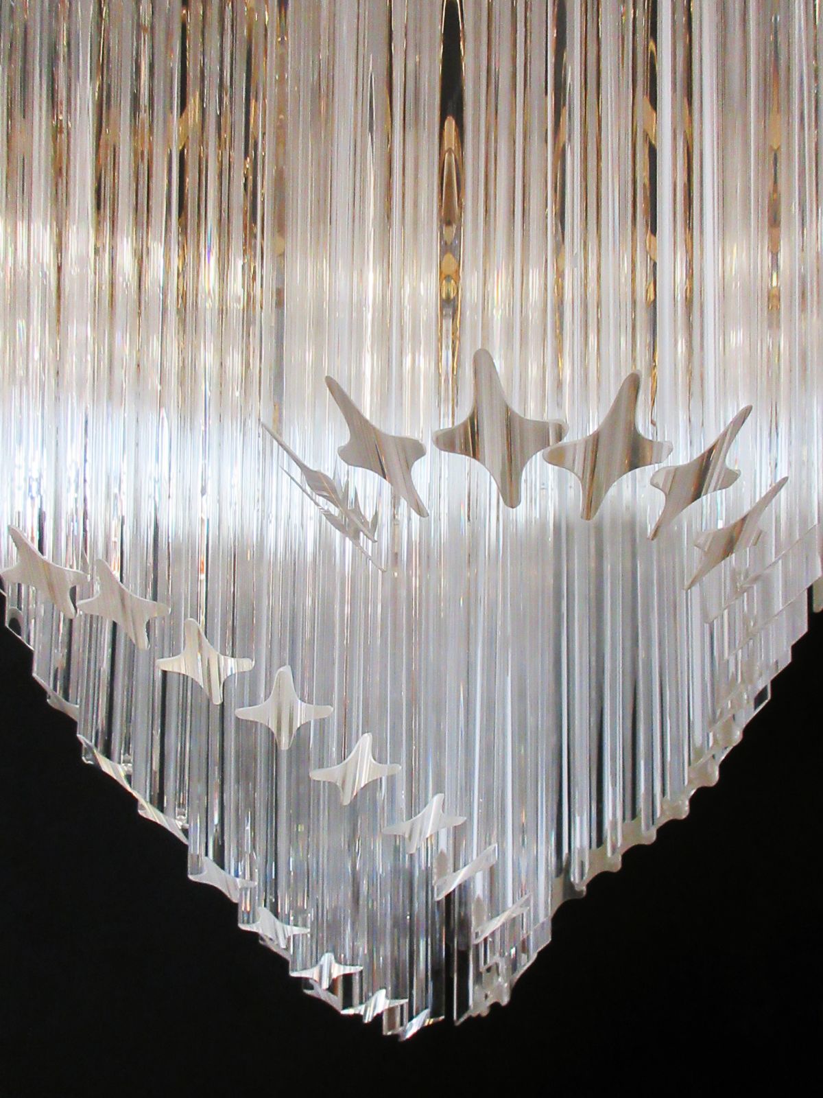 photo for sale Modern Quadriedri Murano Glass Chandelier   114 Trasparent Prism Quadriedri