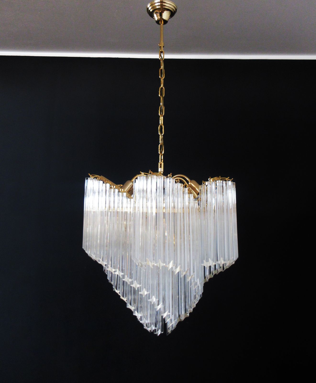 2400.0 Modern Quadriedri Murano Glass Chandelier   114 Trasparent Prism Quadriedri photo