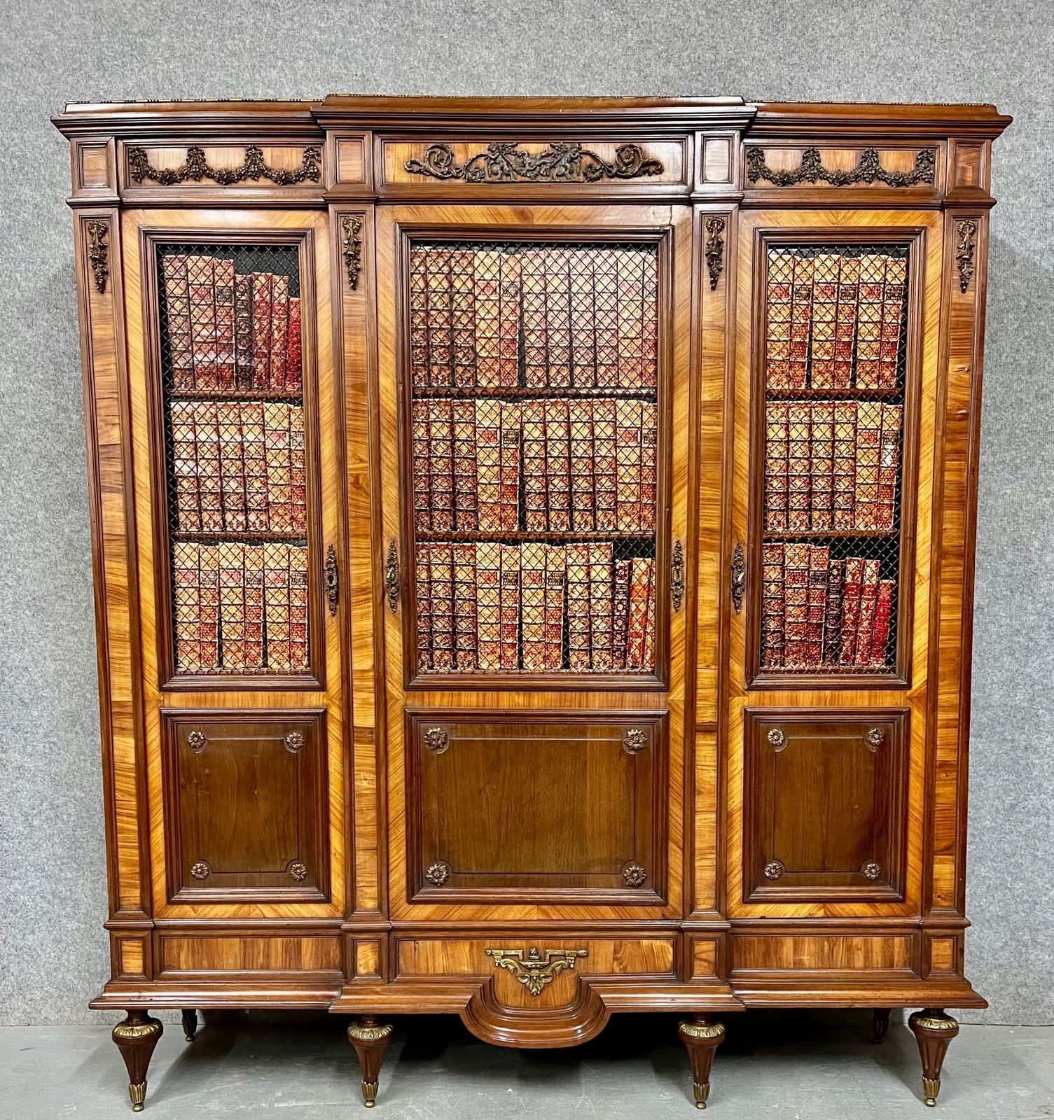 Quality French Kingwood & Mahogany Bookcase