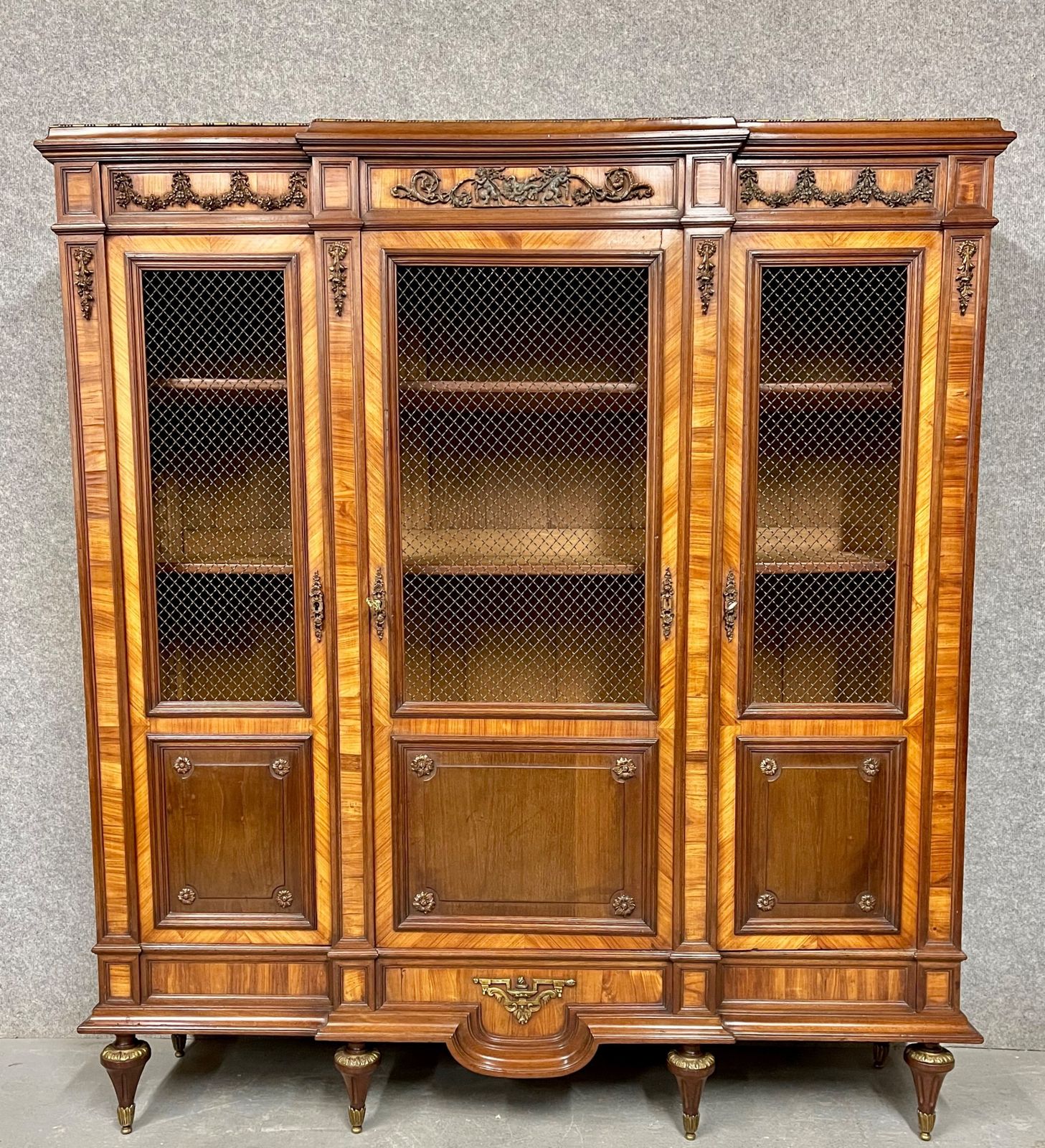 Quality French Kingwood & Mahogany Bookcase photo furniture