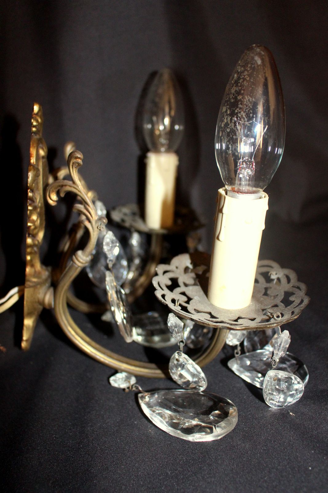 Antique Brass Rococo French Wall Light Scones Paris Chateau Wt Glass Stones photo for sale