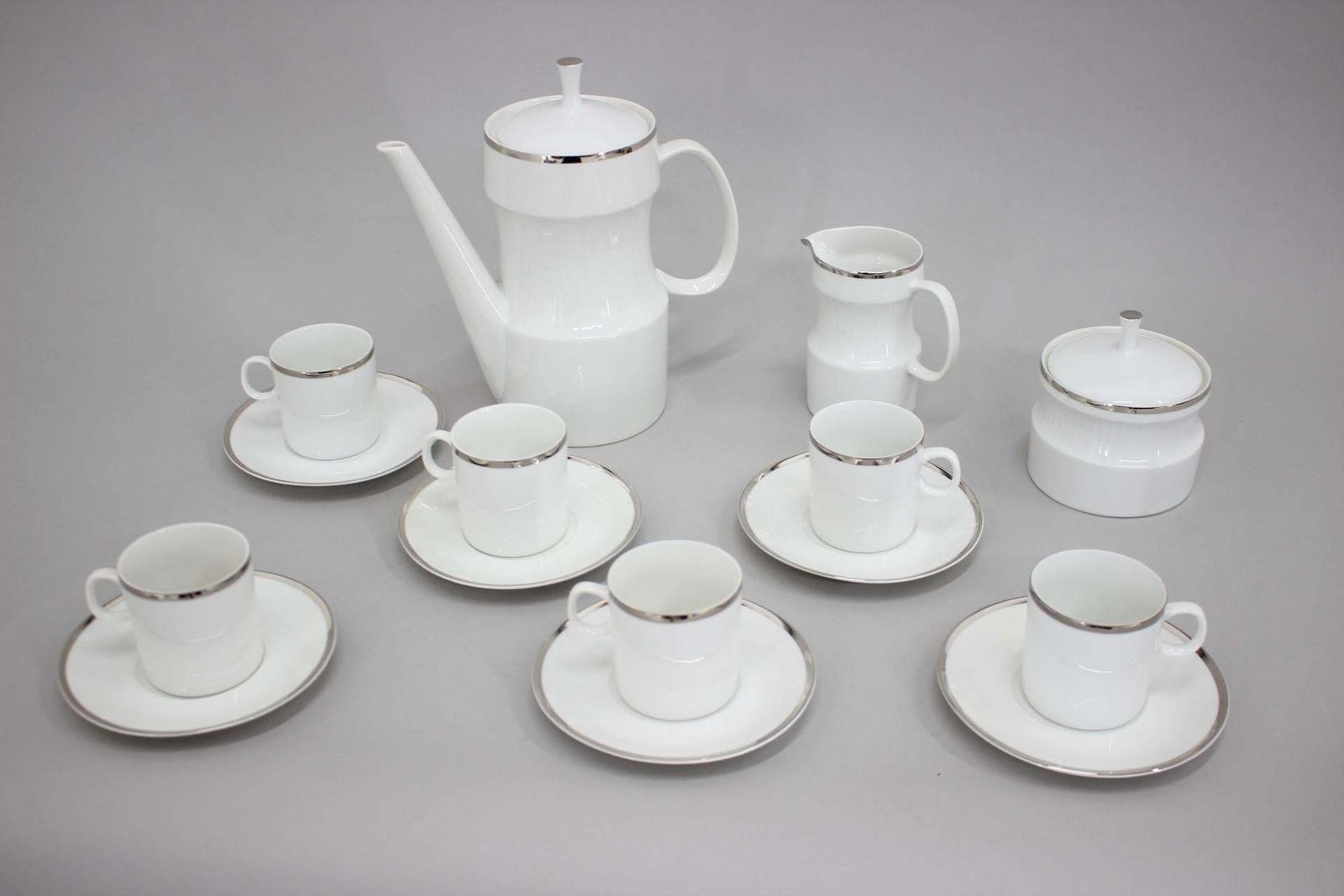 1964 Jaroslav Jezek Exlusive Porcelain Tea Set Nefertiti Czechoslovakia photo for sale