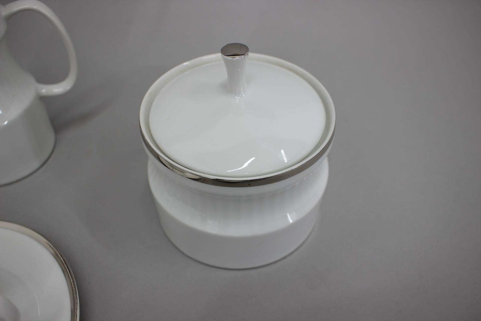 photo furniture 1964 Jaroslav Jezek Exlusive Porcelain Tea Set Nefertiti Czechoslovakia