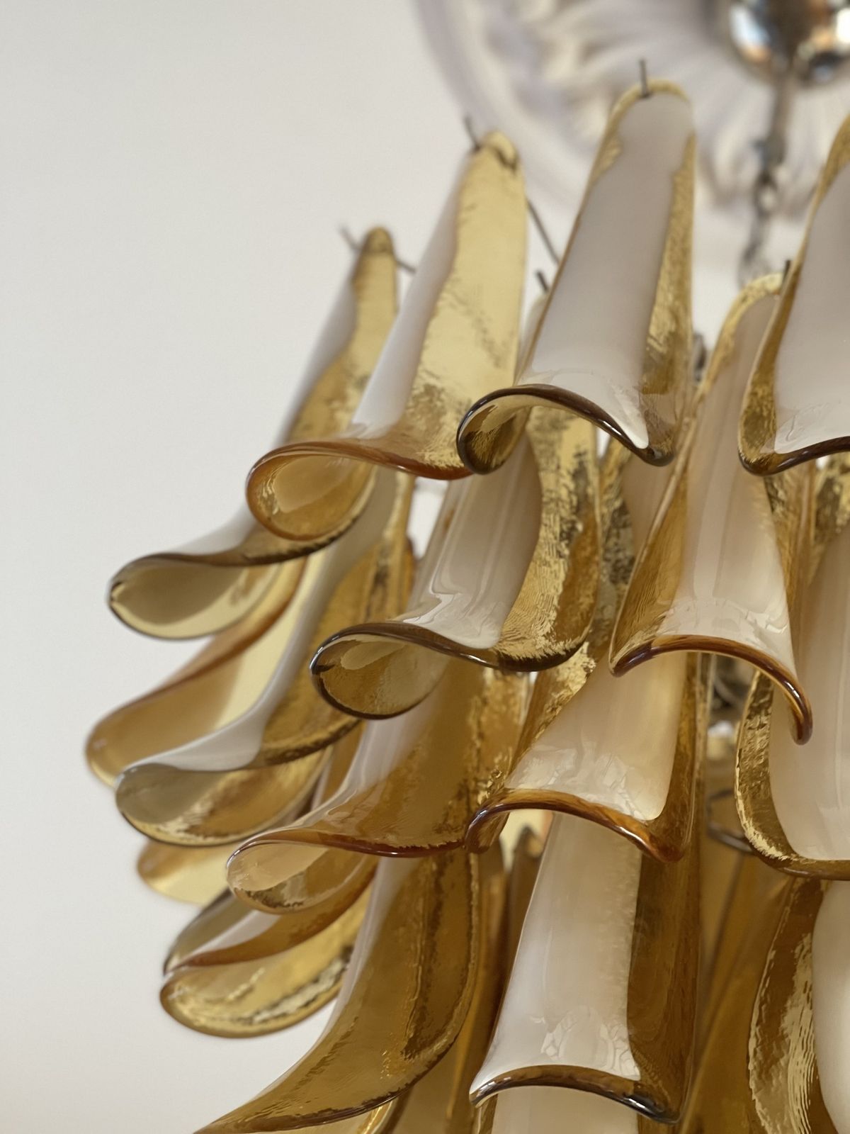 photo furniture Murano Chandelier In The Style Of Mazzega In Amber   Large Size.