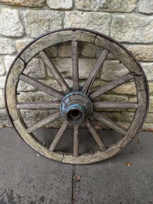 12 Spoke Cartwheel With Metal Rim photo 65.0